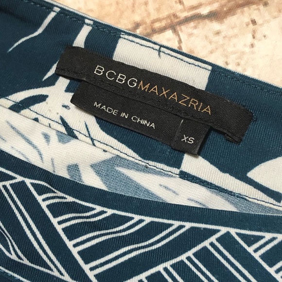 Retro Printed Dress - Picture 7 of 8